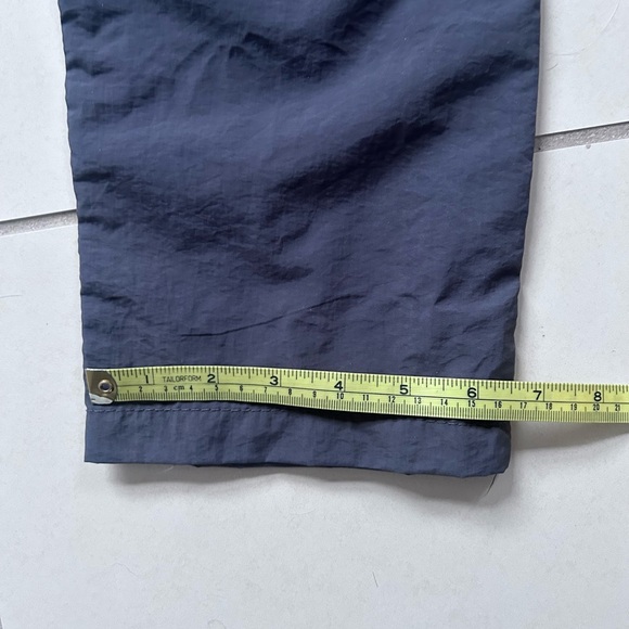 Woman’s medium grey cargo pants - Picture 4 of 5